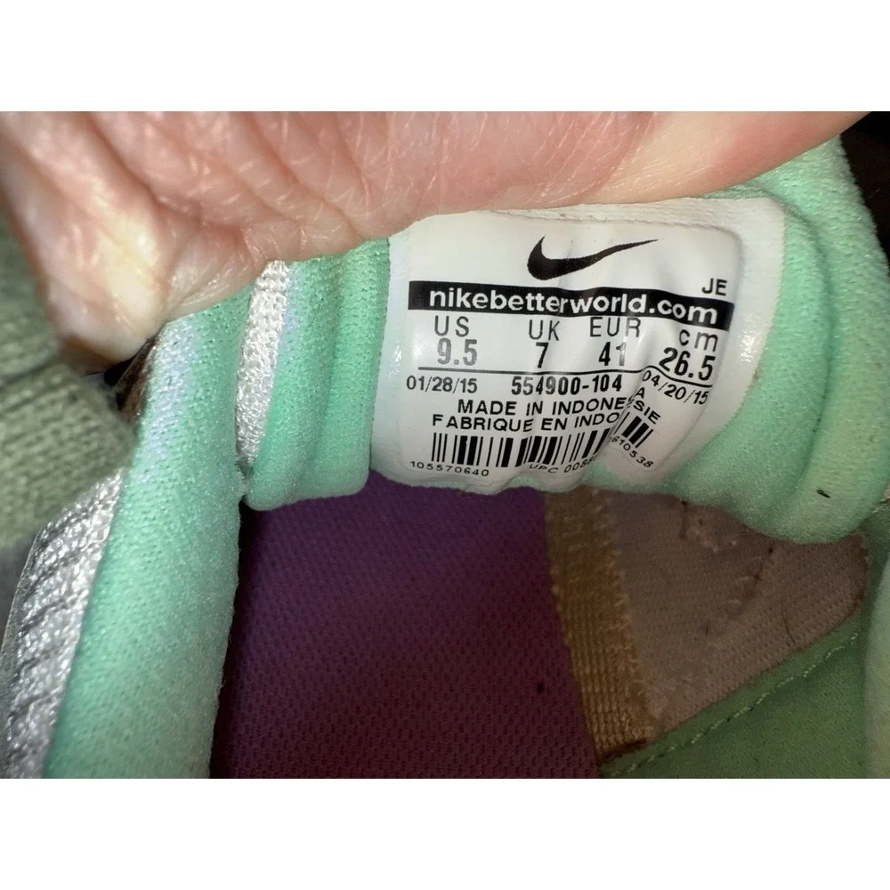 Nike Revolution Ladies Sneakers Size‎ 9.5 White And Teal